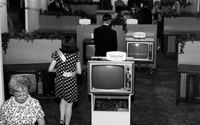 A CES abriu suas portas pela primeira vez há 50 anos com a TV preta e branca como sua grande estrela