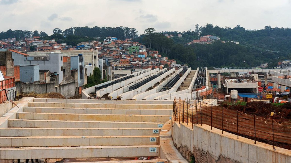 SP: obras do Metrô fecham trecho da Av. Ragueb Chohfi