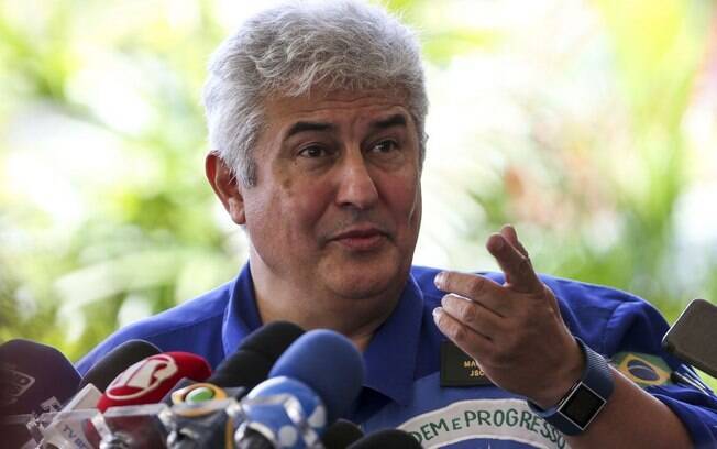 Marcos Pontes garantiu que, após estabilização do orçamento da pasta, bolsas do CNPq serão retomadas.