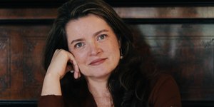 "Confissões de Adolescente": Maria Mariana revisita a juventude