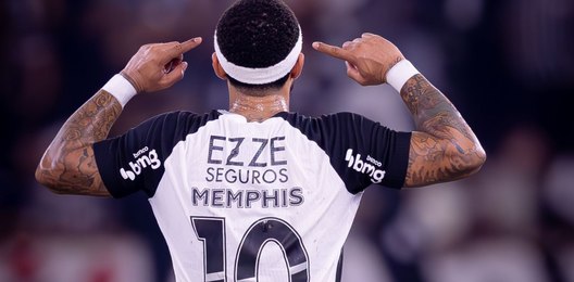 Memphis marca e evita derrota do Timão para o Botafogo