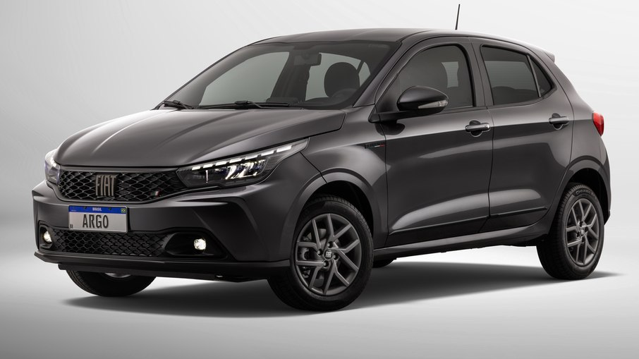 Fiat Argo Drive 1.0 é oferecido por R$ 88.190 para motoristas de aplicativo dentro do Move Brasil