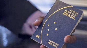PF suspende emissão de passaporte após suspeitas