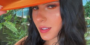 Ana Castela se emociona ao receber o Grammy Latino de Melhor Álbum de Música Sertaneja