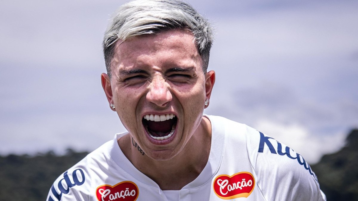 Álvaro Barreal é o novo reforço do Santos Álvaro Barreal é o novo reforço do Santos