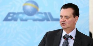 Kassab atrai Caiado para o PSD e fortalece a direita