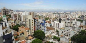 Após transbordar, nível da água no Guaíba reduz nesta sexta (27)