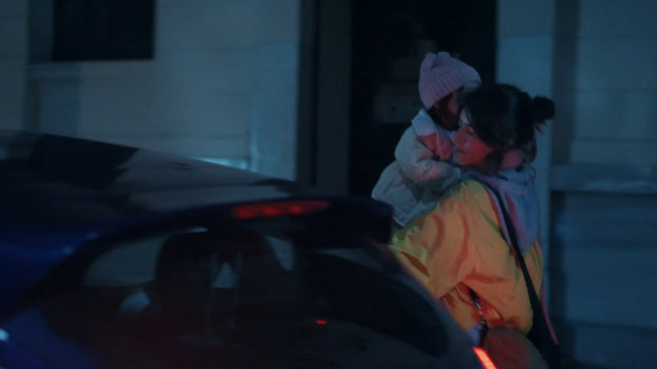 Toyota usa carro da Ford em campanha contra violência doméstica