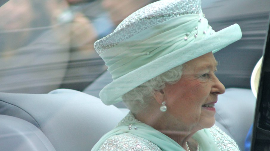 Elizabeth II morreu nesta quinta-feira (8), confirmou o Palácio de Buckingham