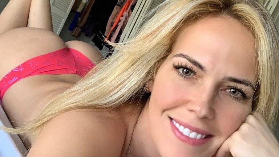 Musa do OnlyFans, Amanda Costa é convocada para torneio de basquete