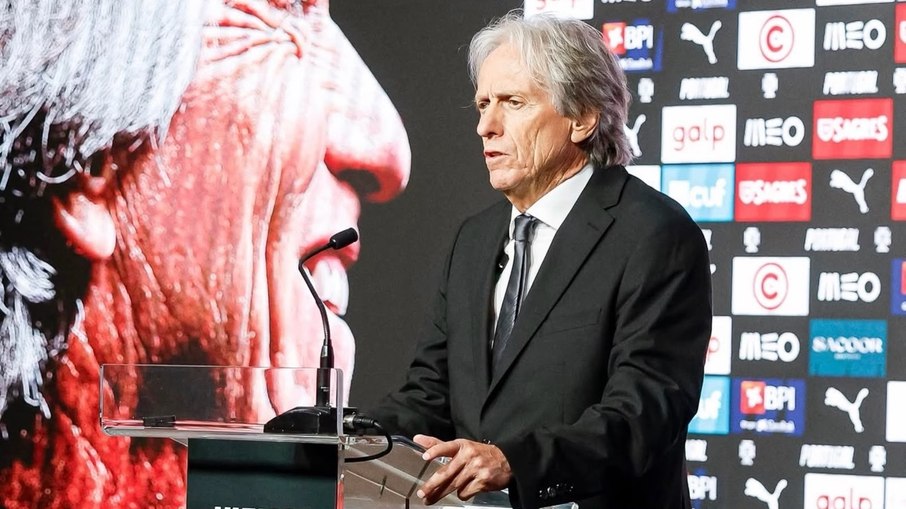 Jorge Jesus assumiu a seleção portuguesa nesta sexta (10) Jorge Jesus assumiu a seleção portuguesa nesta sexta (10)