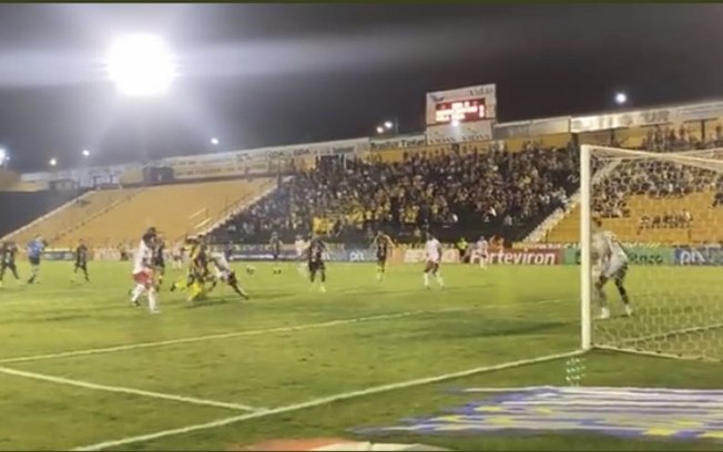 Novorizontino marca no fim e arranca empate contra o Vila Nova
