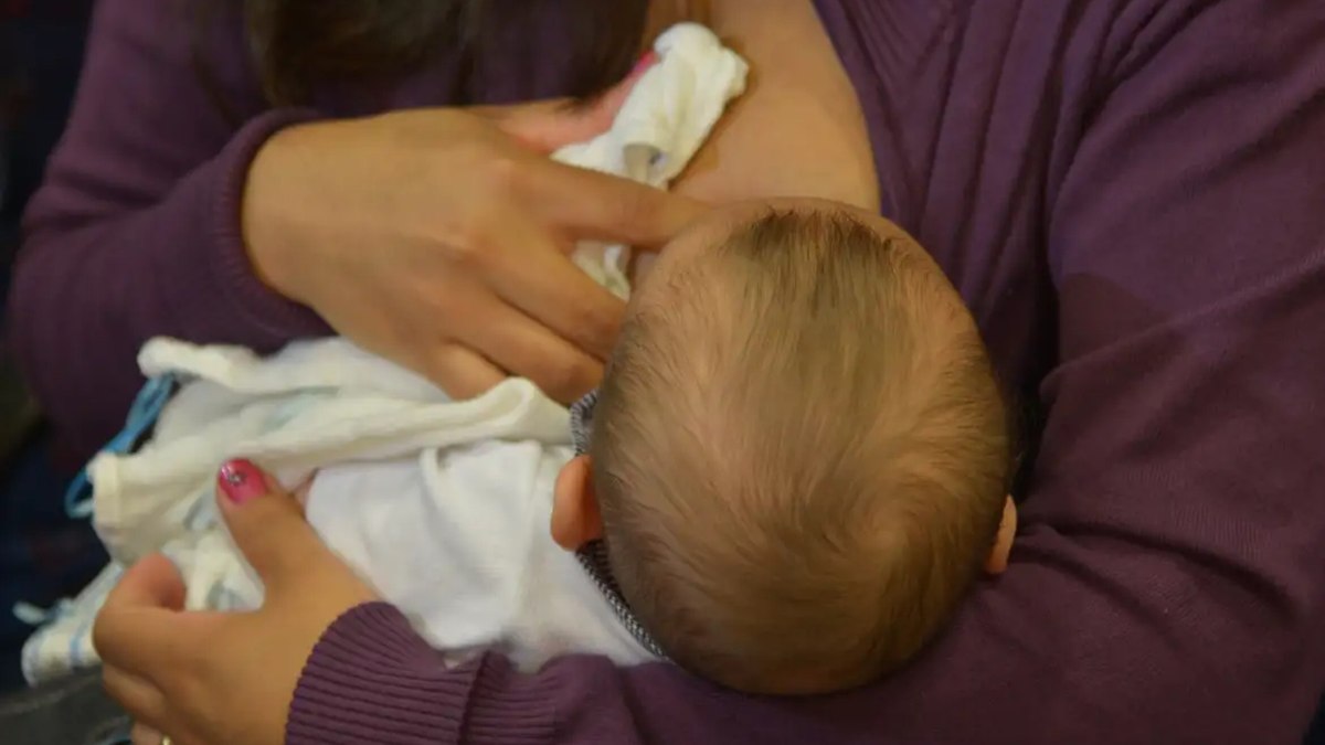 Governo amplia licença-maternidade para casos de internação prolongada Governo amplia licença-maternidade para casos de internação prolongada