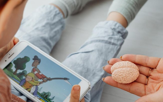 Uso excessivo de telas afeta atenção e bem-estar infantil