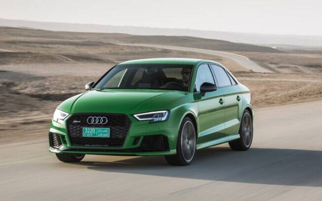 Audi RS3 pode ser encomendado na cor verde vibrante em suas versões disponíveis