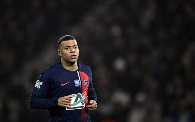 Mbappé pede salário milionário para assinar com o Real Madrid, diz jornal