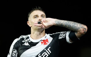 Vasco x Operário-PR: onde assistir ao jogo desta terça, 20/05
