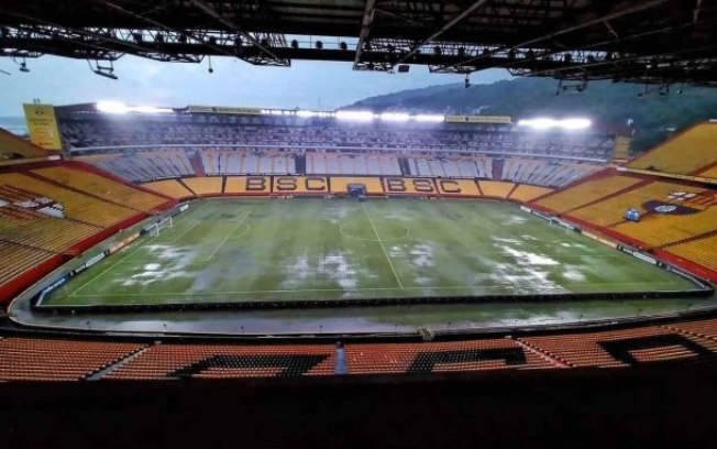 Fortes chuvas em Guayaquil podem atrapalhar Barcelona-EQU x Corinthians Fortes chuvas em Guayaquil podem atrapalhar Barcelona-EQU x Corinthians