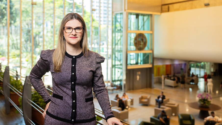 Alline Jorgetto Cezarani, CEO da Rede Santa Catarina, que oferece para a equipe de mulheres o Programa Florescer