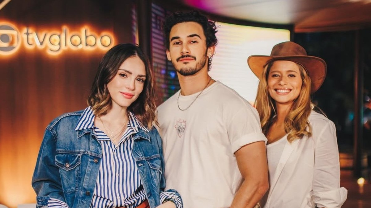 Isabelle Drummond, Filipe Bragança e Isadora Cruz