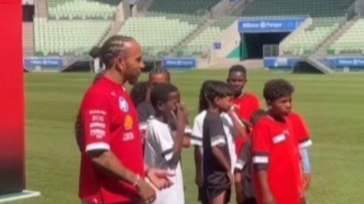 Visitou estádio do Palmeiras: Lewis Hamilton é fã de qual time?