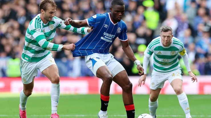 Rangers%20surra%20maior%20rival%20e%20vai%20%C3%A0%20semifinal%20na%20Liga%20Escocesa