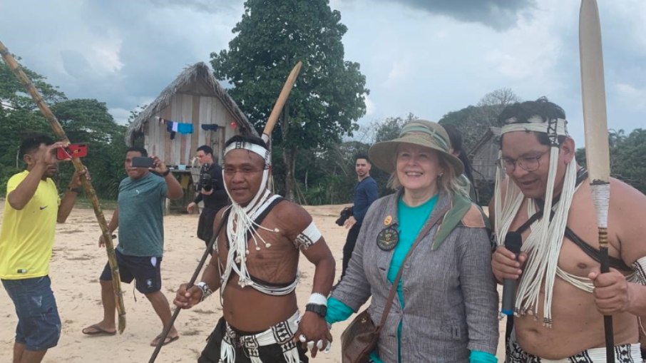 Presidente do Conselho Nacional de Justiça (CNJ) e do Supremo Tribunal Federal (STF), ministra Rosa Weber na Aldeia Paraná, no Vale do Javari (AM)