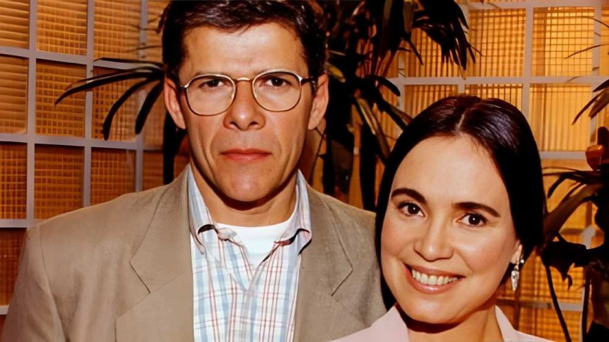 José Mayer e Regina Duarte viveram Carlos e Helena, casal principal da novela História de Amor em 1995