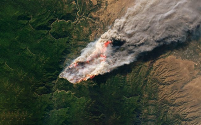 Aumento dos incêndios florestais é um risco permanente para mercados globais de carbono