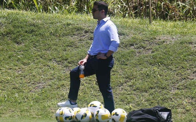 Thairo Arruda reclama de arbitragem no Brasileirão