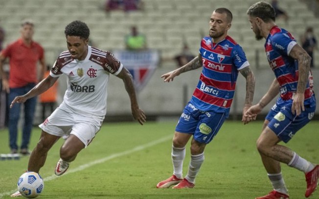 Saiba onde assistir a Flamengo x Goiás pelo Brasileirão 2022 Saiba onde assistir a Flamengo x Goiás pelo Brasileirão 2022