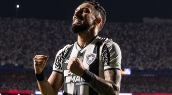 Alex Telles é convocado para vaga de Guilherme Arana, cortado por lesão