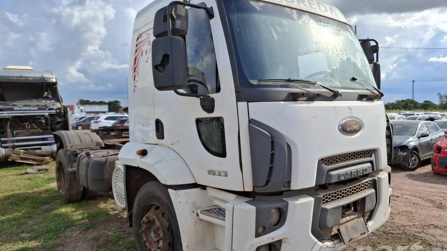 Ford Cargo 1933 2012/2013, com tabela Fipe de R$ 128.720,00