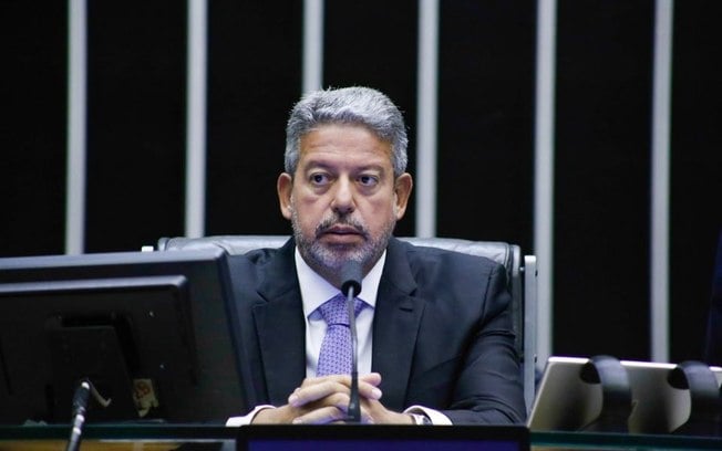 MPF aconselha arquivamento de processo movido por Arthur Lira contra Felipe Neto