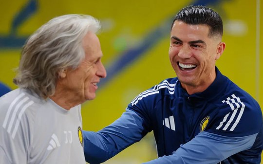 Cristiano Ronaldo abandonou Portugal após mentira de Jorge Jesus