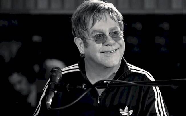Elton John lança a versão deluxe da coletânea “Diamonds”