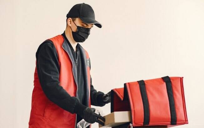 Correção - Com distanciamento social, cresce o consumo de deliverys