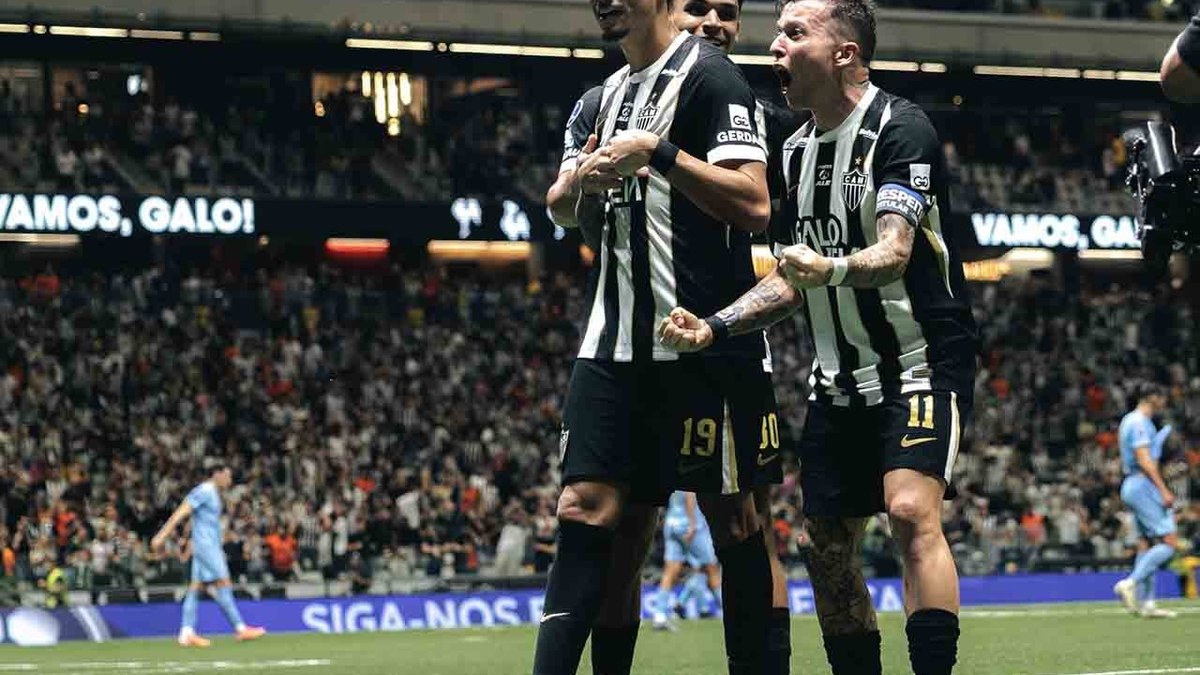 Atlético vence City Torque e se aproxima da final da Sula