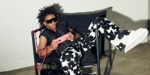 Polícia encontra cadáver no porta-malas de carro de cantor