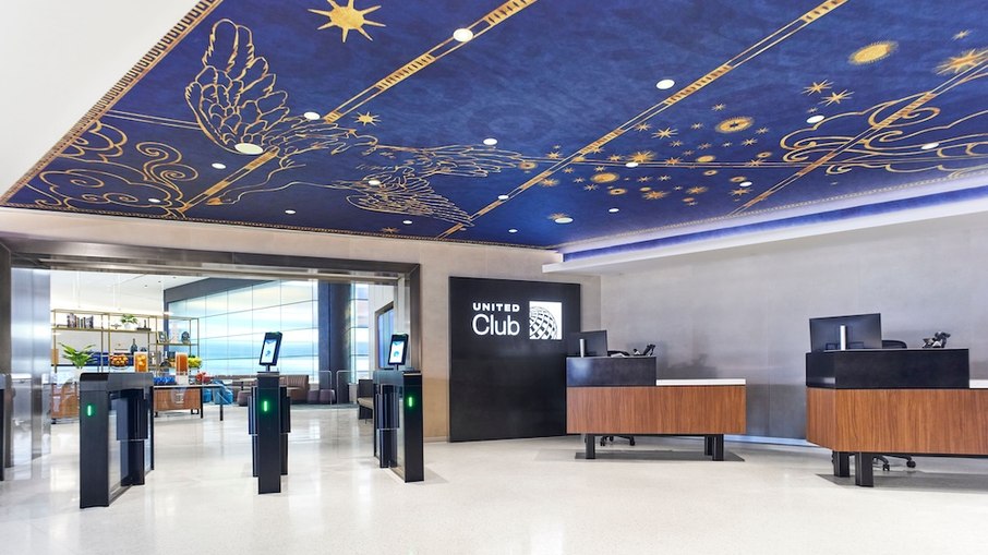 Nos EUA, cartão co-branded oferece acesso ilimitado aos lounges da United