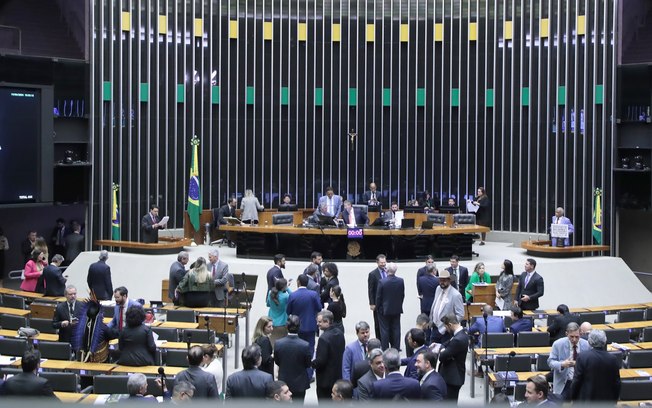 Projeto de lei proíbe delação premiada por presos