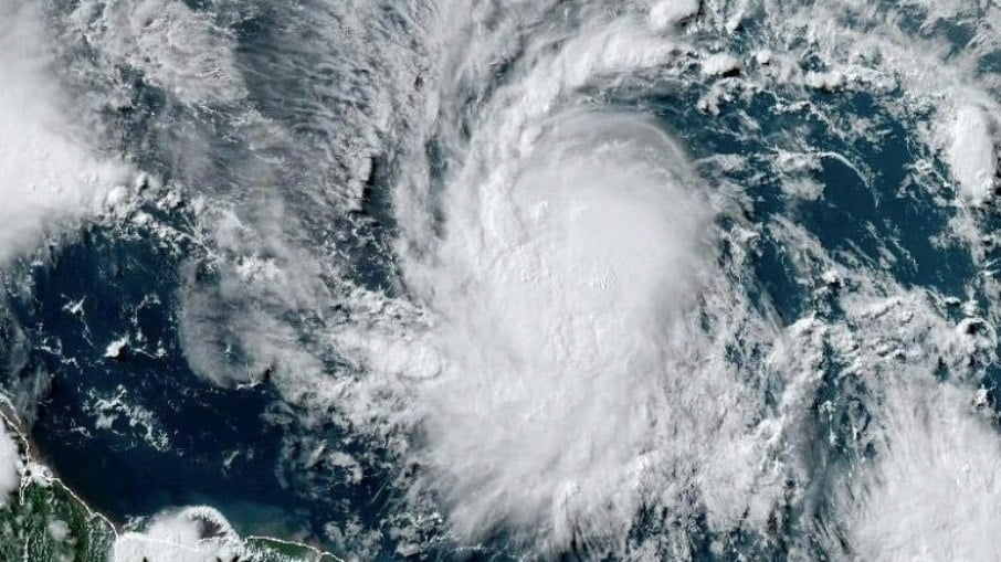 Foto da tempestade tropical Beryl, em 29 de junho de 2024, antes de tornar-se um furacão