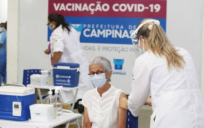 Campinas abre hoje agendamento de vacina para idosos de 73 e 74 anos