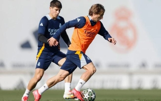 Jogadores do Real Madrid durante treinamento da equipe Jogadores do Real Madrid durante treinamento da equipe