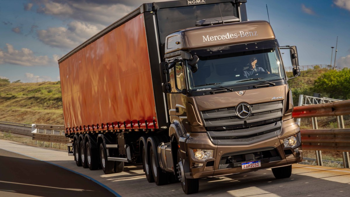 Mercedes-Benz Axor Mercedes-Benz Axor