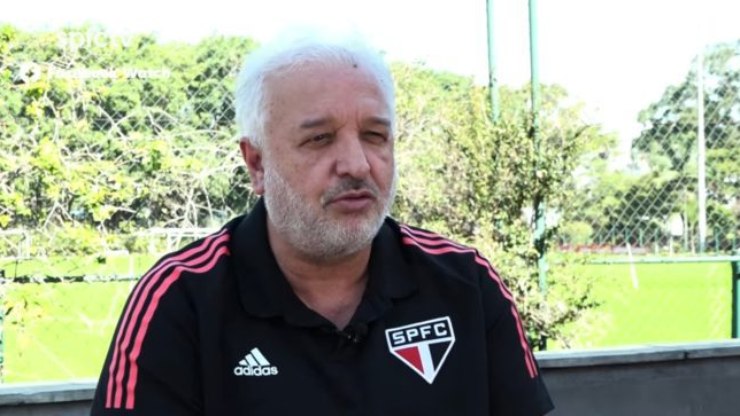 Após vexame, São Paulo anuncia saída de Carlos Belmonte