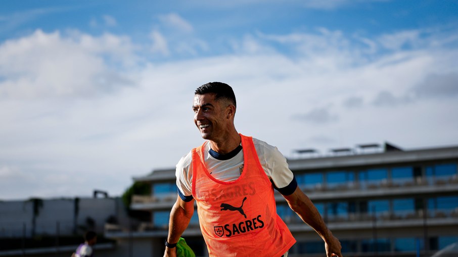 Cristiano Ronaldo em treino de Portugal
