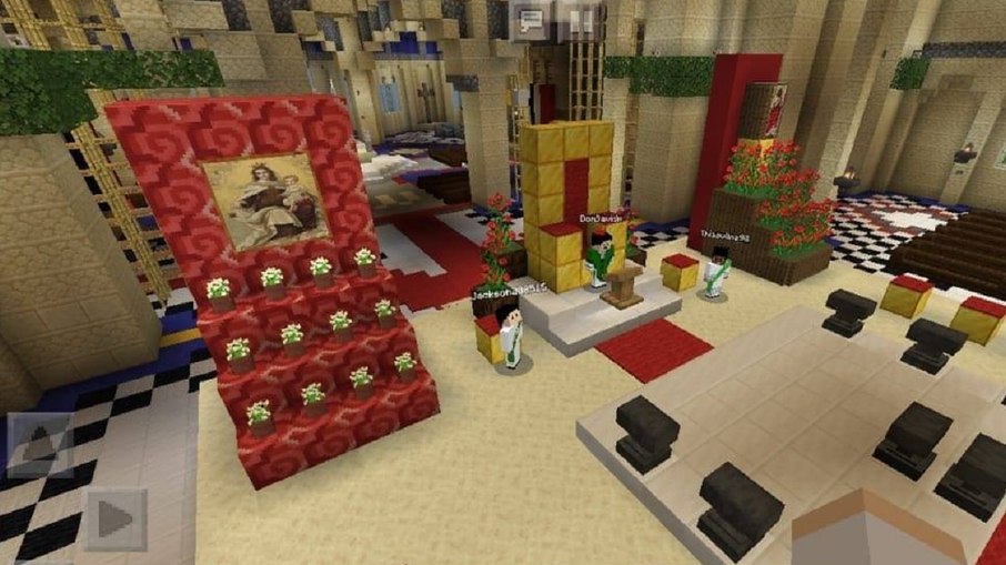A comunidade envolvida é parte da chamada Comunidade Católica Minecraft, criada em 2015 A comunidade envolvida é parte da chamada Comunidade Católica Minecraft, criada em 2015
