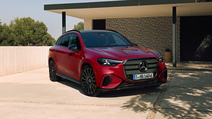 Mercedes-Benz lança GLC EQ com autonomia superior a 500 km