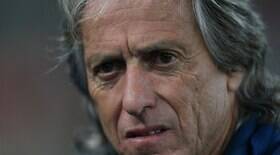 Ex-técnico abre jogo sobre atrito com Jesus 